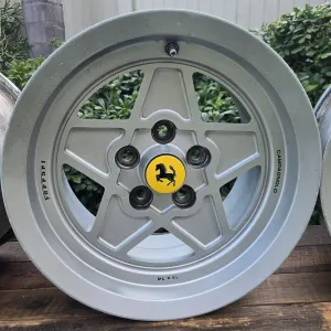 campagnolo-wheels-for-ferrari-308