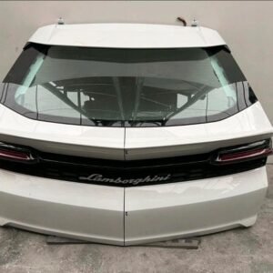 lamborghini-urus-facelift-2024-tailgate
