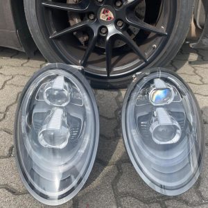 porsche-911-pdls-headlights