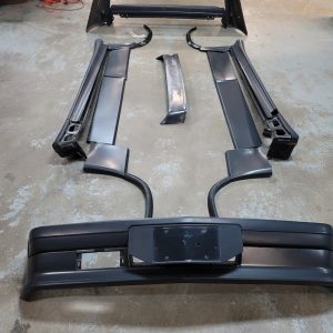 mercedes-benz-w201-190e-cosworth-2-3-16-body-kit