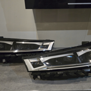 bmw-ix-m60-ix20-laser-headlights