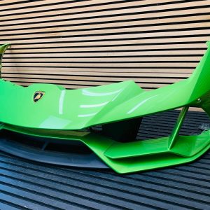 lamborghini-huracan-evo-front-bumper