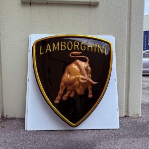 illuminated-lamborghini-sign