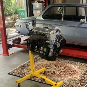 bmw-m10-engine-with-kugelfischer-mechanical-fuel-injection