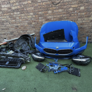 bmw-m235i-xdrive-gran-coupe-front-package