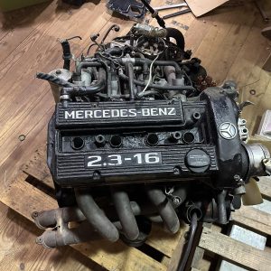 mercedes-benz-190e-2-3-16-engine