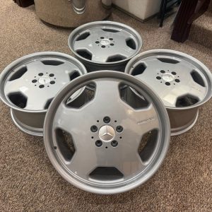 staggered-19-amg-aero-ii-monoblock-wheels